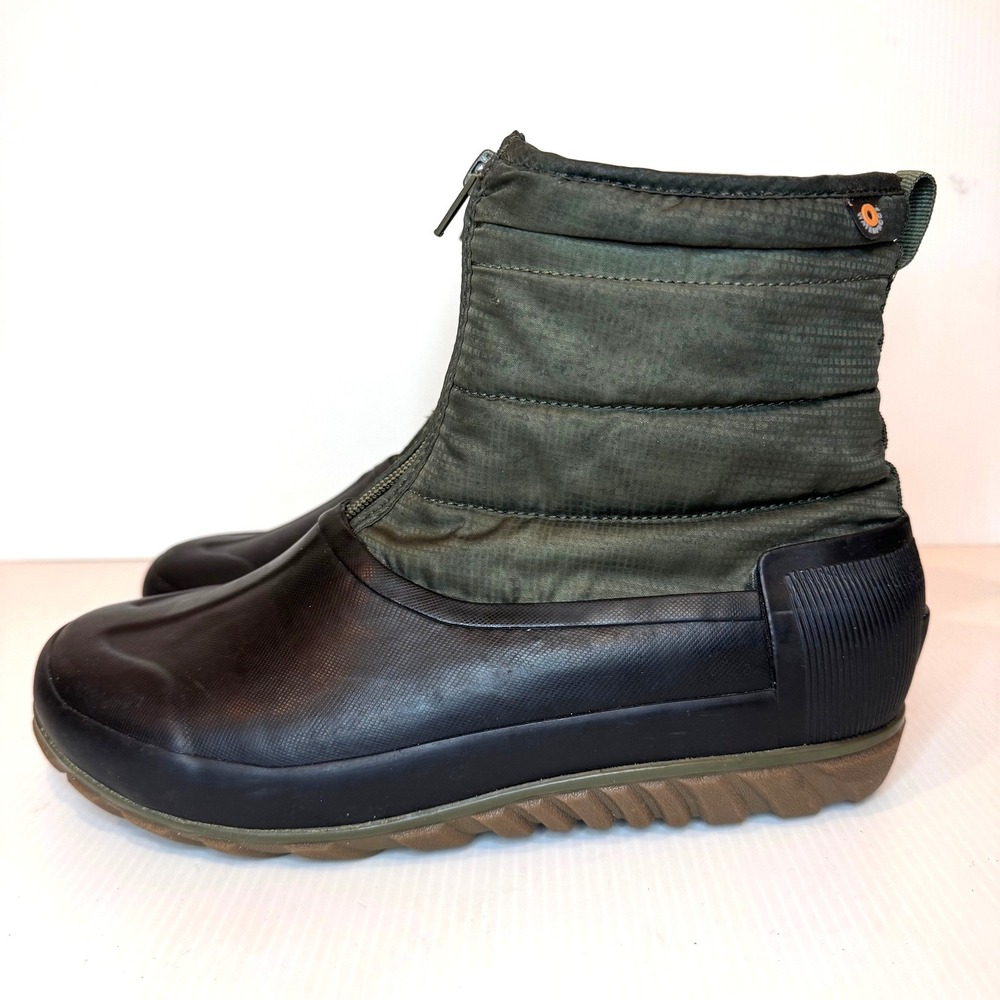 Bogs Women's Olive and Black Winter Boots